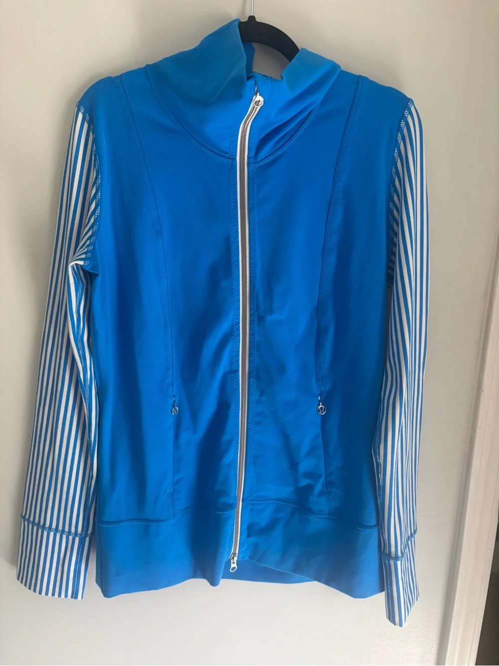 lululemon athletica Bright Blue Zip Jacket with Striped Sleeves size 10